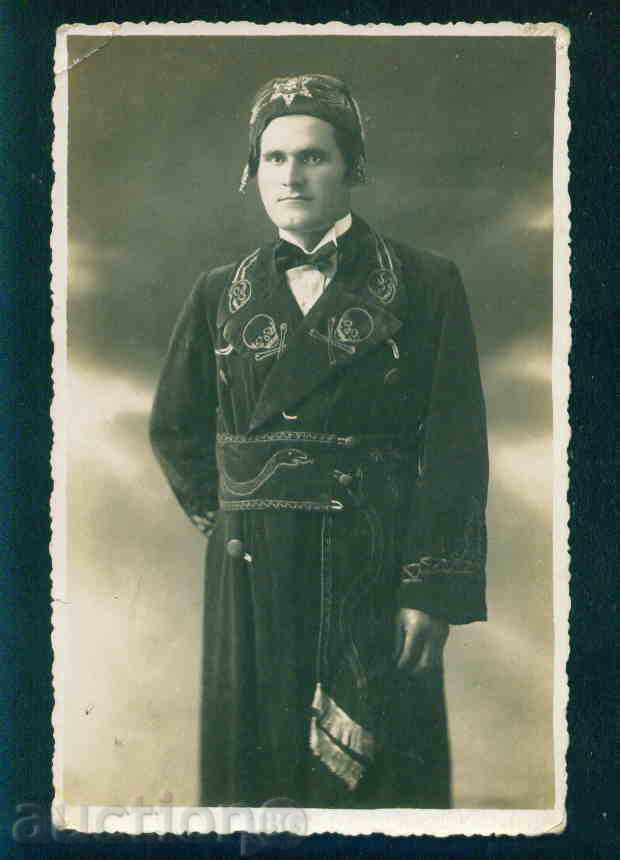 PHOTOGRAPHY - POSTALOV - TARNOVO photo photo TARNOVO - A1510 with price 15.00 BGN | € 7.67 PHOTOGRAPHY - POSTALOV - TARNOVO photo photo TARNOVO - A1510 with price 15.00 BGN | € 7.67