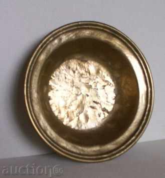 MESSING CUP - AUTO - AFTER 1980 with price 30.00 BGN | € 15.34 MESSING CUP - AUTO - AFTER 1980 with price 30.00 BGN | € 15.34