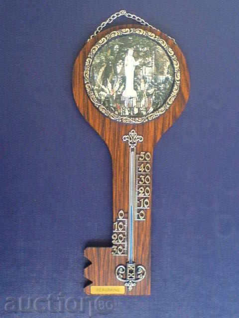 Wooden key with thermometer and icon