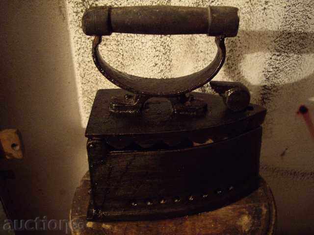 Iron of Jar with price 25.00 BGN | € 12.78