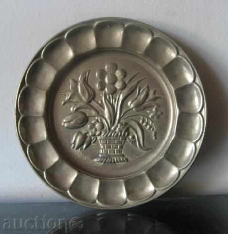 Auction FRESH DECORATIVE SWEETS \ "FOUR YEAR TIMES \". Auction FRESH DECORATIVE SWEETS \ "FOUR YEAR TIMES \".