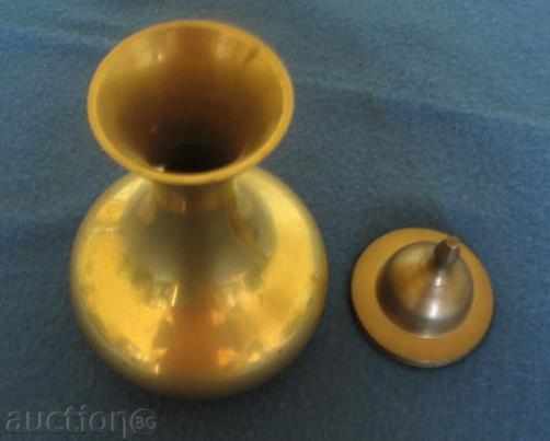 VASA MESINGOVA, DECORATIVE (2) with price 28.00 BGN | € 14.32 VASA MESINGOVA, DECORATIVE (2) with price 28.00 BGN | € 14.32