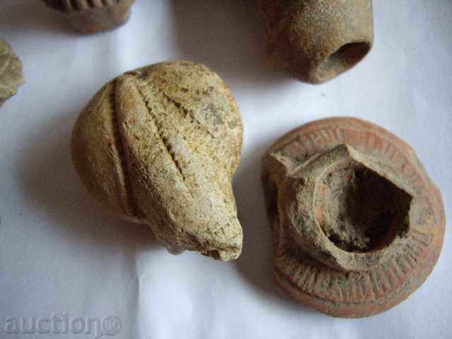 Πολλά κομμάτια από παλιά κεραμικά σωλήνες τουρκικά με τιμή 30.00 BGN | € 15.34 Πολλά κομμάτια από παλιά κεραμικά σωλήνες τουρκικά με τιμή 30.00 BGN | € 15.34