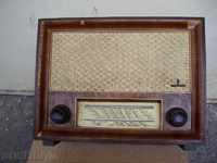 Vechiul radio german \ "Simens \"
