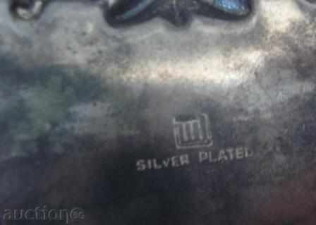 Auction  Beautiful old silver plate