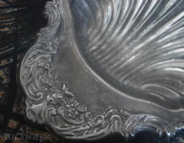 Delivery of Beautiful old silver plate