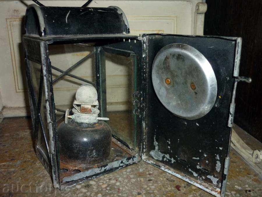 Delivery of Ancient Army Artillery Lantern