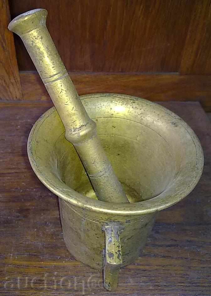 Бронзово хаванче с дръжки с цена € 30.68 | 60.00 лв.