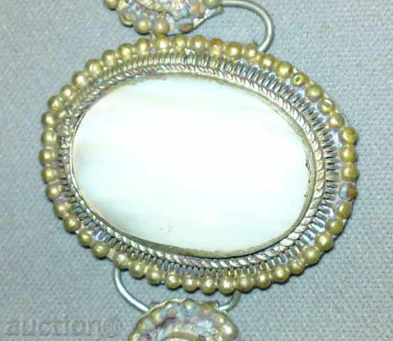 Παράδοση βραχιόλι