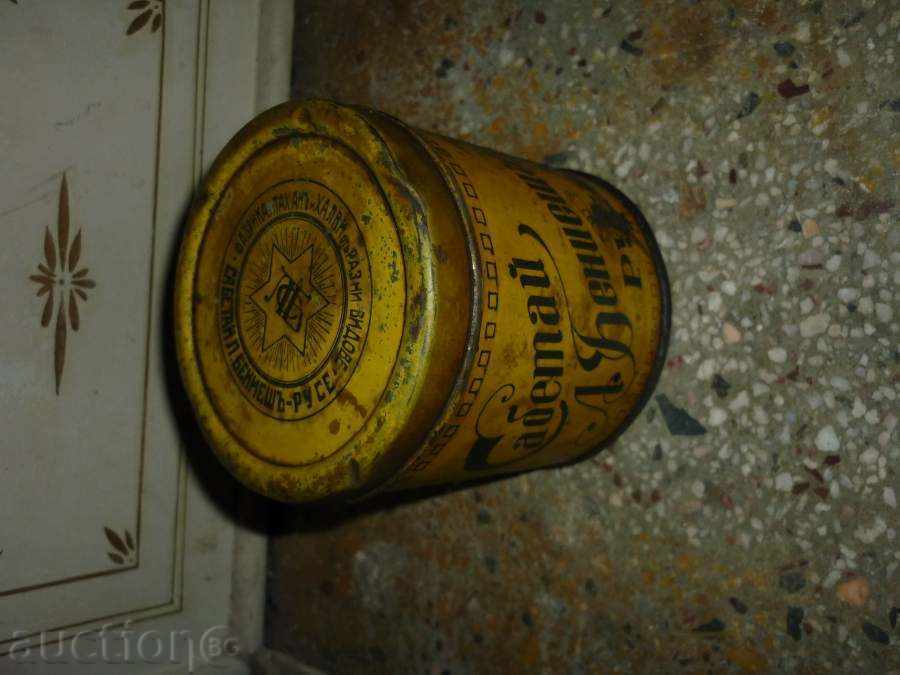 cutie de metal veche de halva cu preț 69.00 BGN | € 35.28 cutie de metal veche de halva cu preț 69.00 BGN | € 35.28