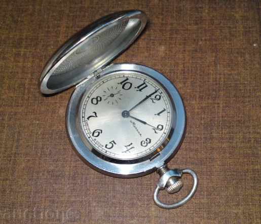 джобен часовник мълния с капак с цена € 26.59 | 52.01 лв. джобен часовник мълния с капак с цена € 26.59 | 52.01 лв.