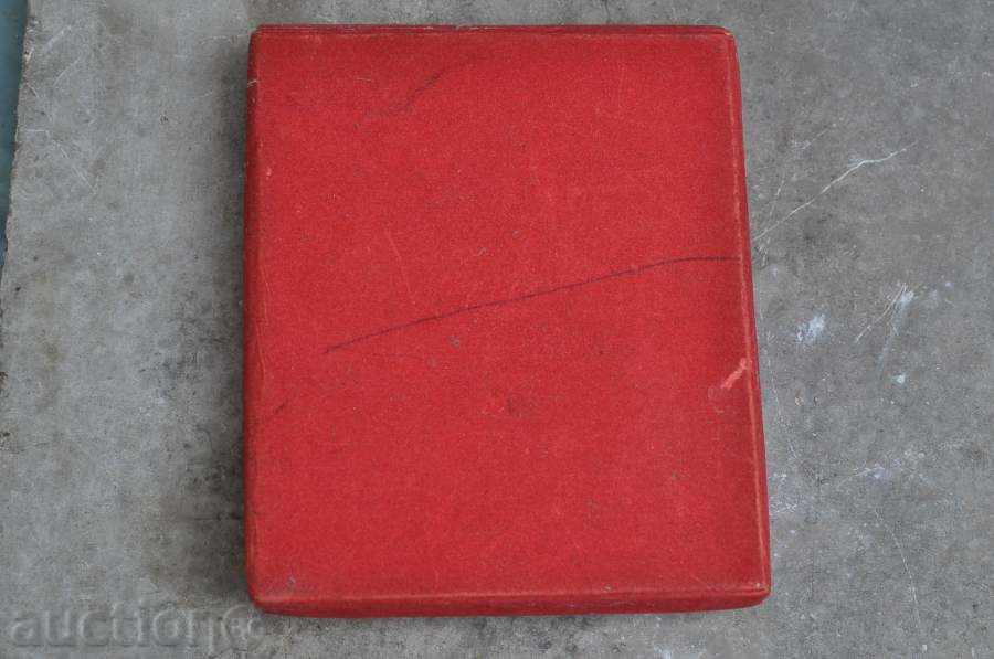 Delivery of Patrick We build for the homeland