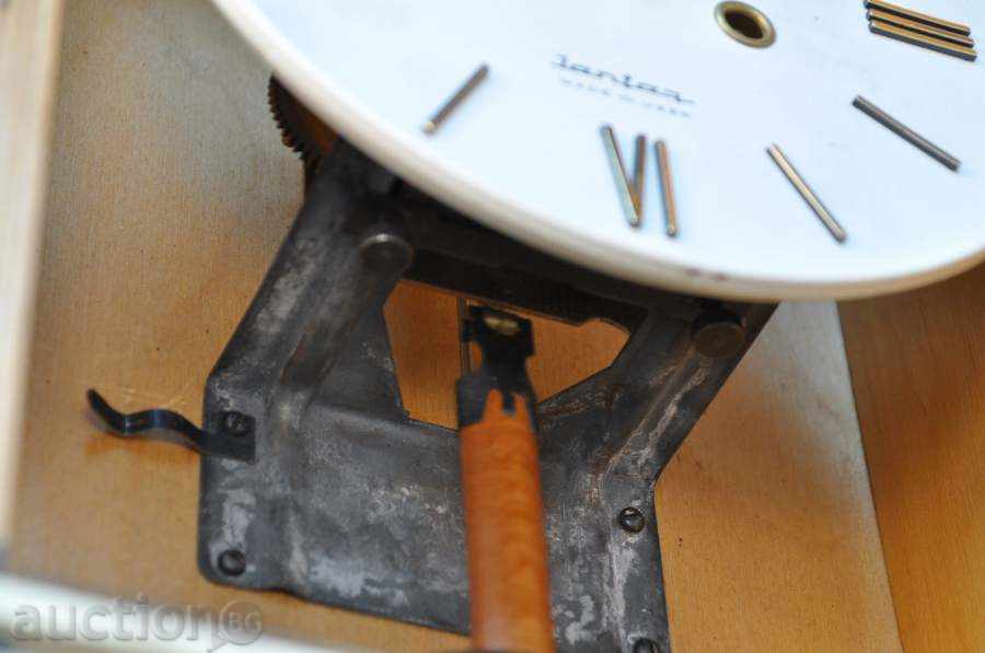 Wall Clock Jantar - 5 Wall Clock Jantar - 5