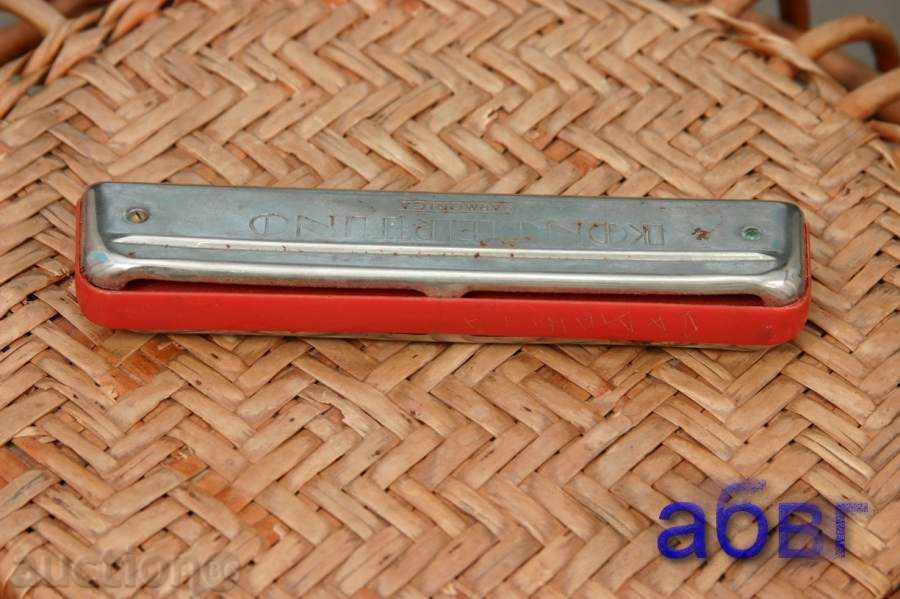 Delivery of harmonica