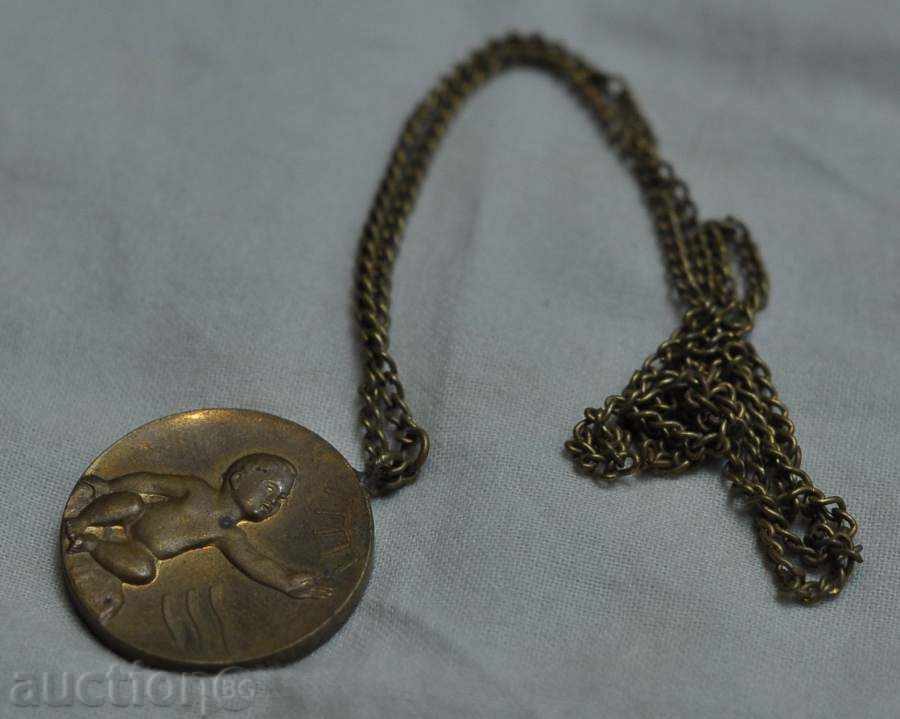 Auction Medallion - baby Auction Medallion - baby