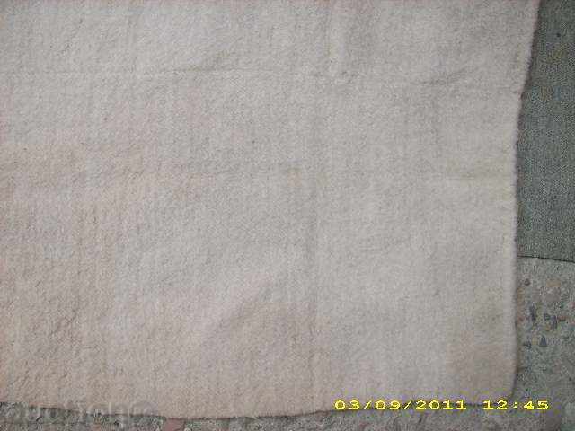 Auction old deck rug Auction old deck rug