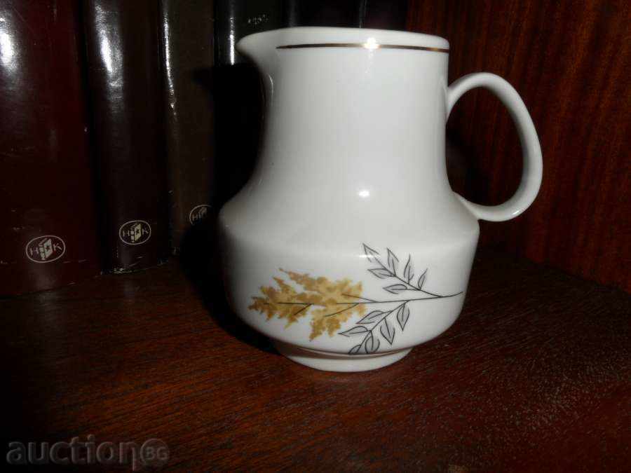 КАНА МАЛКА порцелан , 1970год, Изида България КАНА МАЛКА порцелан , 1970год, Изида България