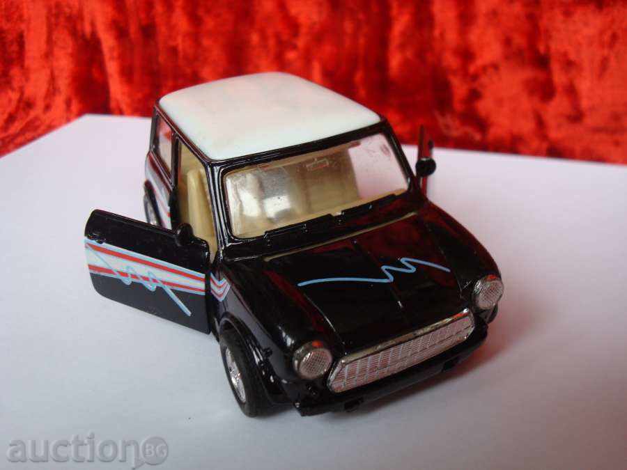 Children's car replica, model "MINI 550", WELLY, No. 9045, metal. 110mm