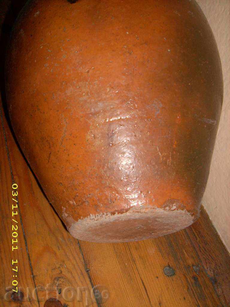 Доставка на стара голяма стомна Доставка на стара голяма стомна