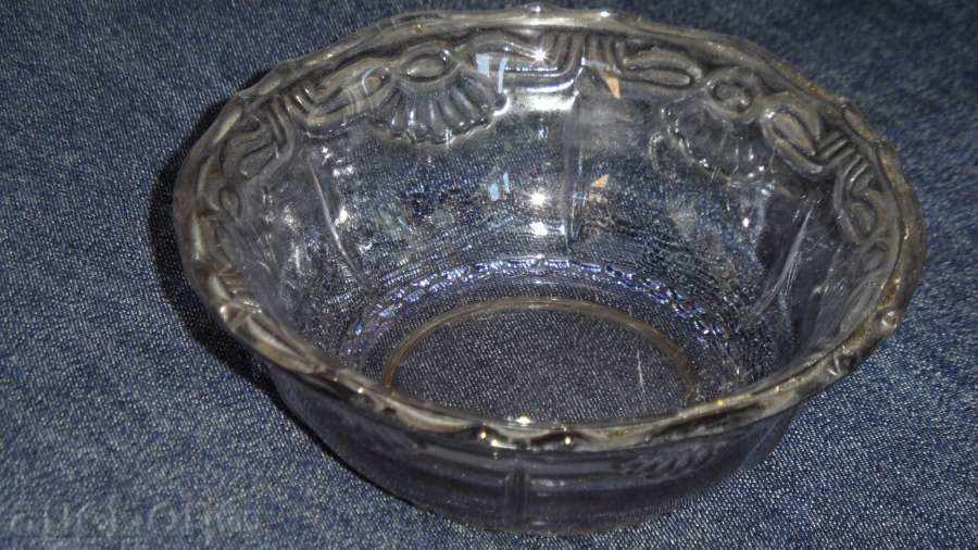 NUDE BOTTLE, etc., glass with price 0.99 BGN | € 0.51