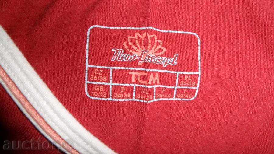 Blouse without sleeve of TCM - Germany with price 3.99 BGN | € 2.04 Blouse without sleeve of TCM - Germany with price 3.99 BGN | € 2.04