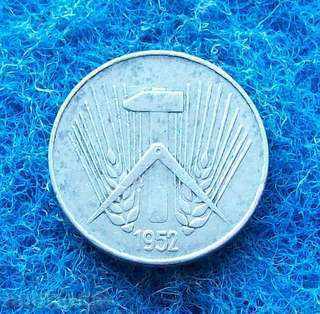 10 PFENINGA-1950-A-GDR-RED with price € 0.70 | 1.37 BGN