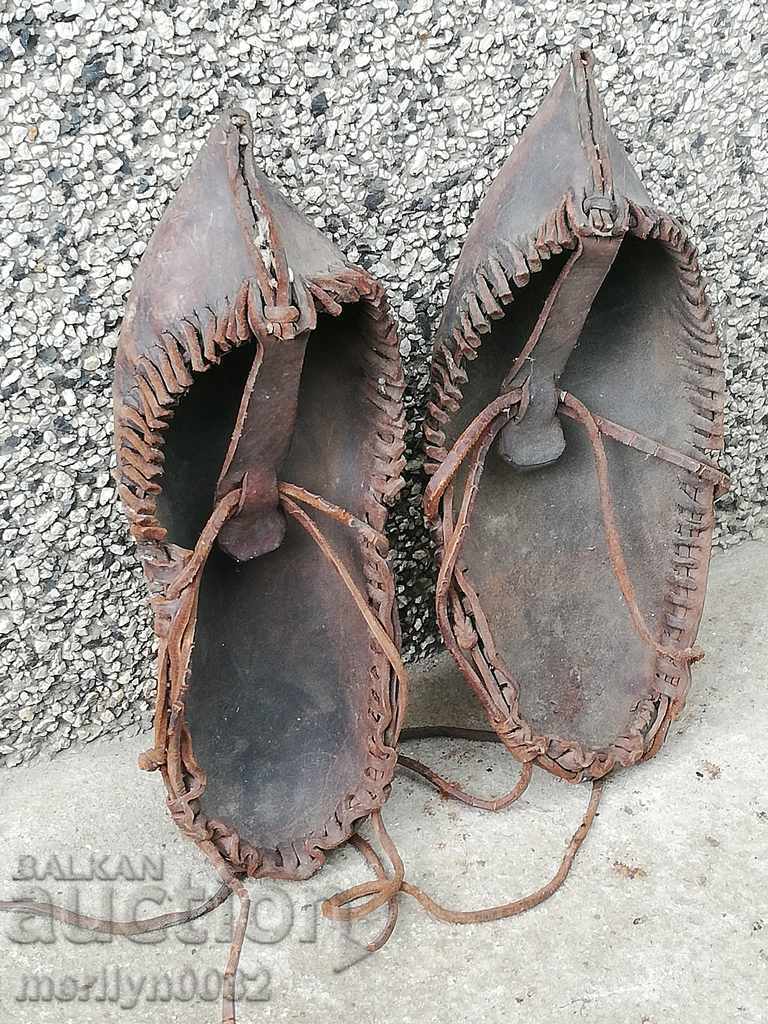 sandale antice autentice număr mare