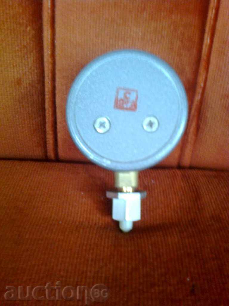 Pressure gauge 0-160 kPa with price 6.50 BGN | € 3.32 Pressure gauge 0-160 kPa with price 6.50 BGN | € 3.32