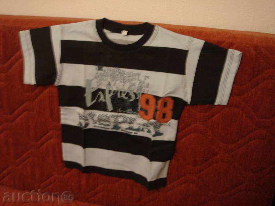 Delivery of T-shirt for boy dark and light blue-new, number 34 Delivery of T-shirt for boy dark and light blue-new, number 34