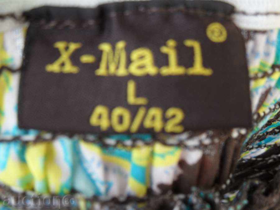 Blouse with bands above - new with price 9.99 BGN | € 5.11 Blouse with bands above - new with price 9.99 BGN | € 5.11