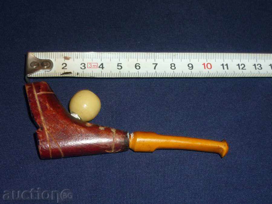 Auction An antique luxury cigarette Auction An antique luxury cigarette