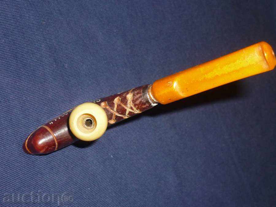 Delivery of An antique luxury cigarette Delivery of An antique luxury cigarette