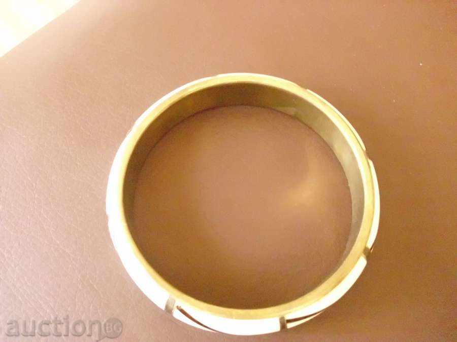 Licitație 1. LOVELY bratara nou preț Licitație 1. LOVELY bratara nou preț