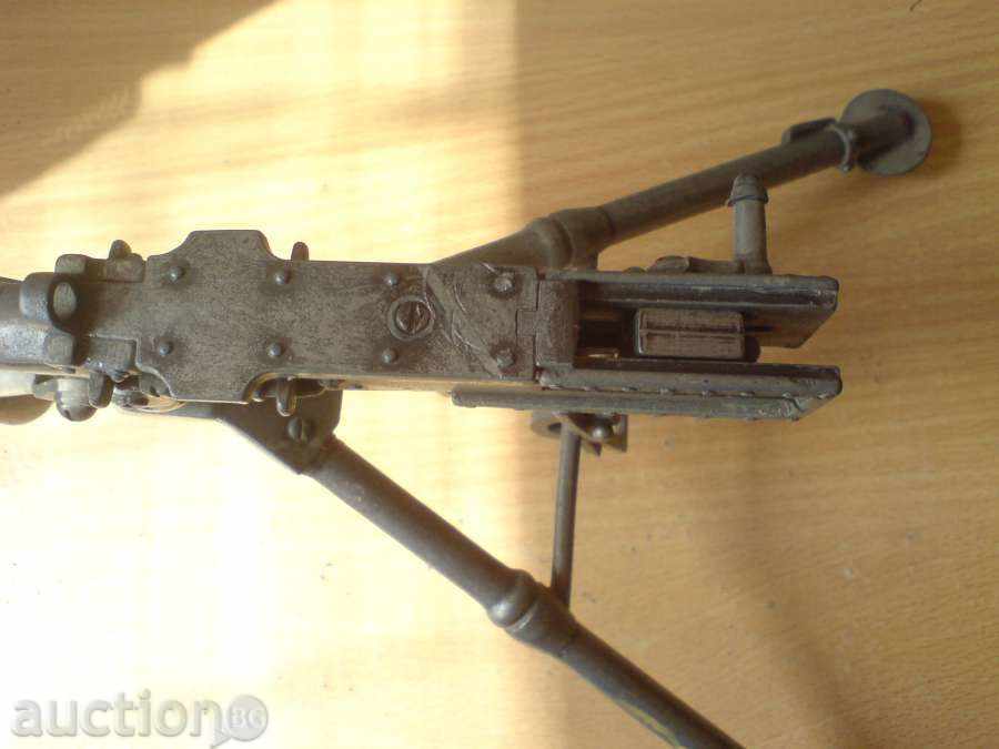 Model of machine gun - metal with price 149.00 BGN | € 76.18 Model of machine gun - metal with price 149.00 BGN | € 76.18