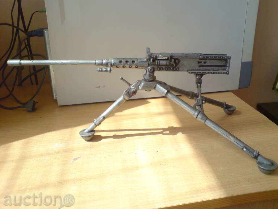 Model of machine gun - metal