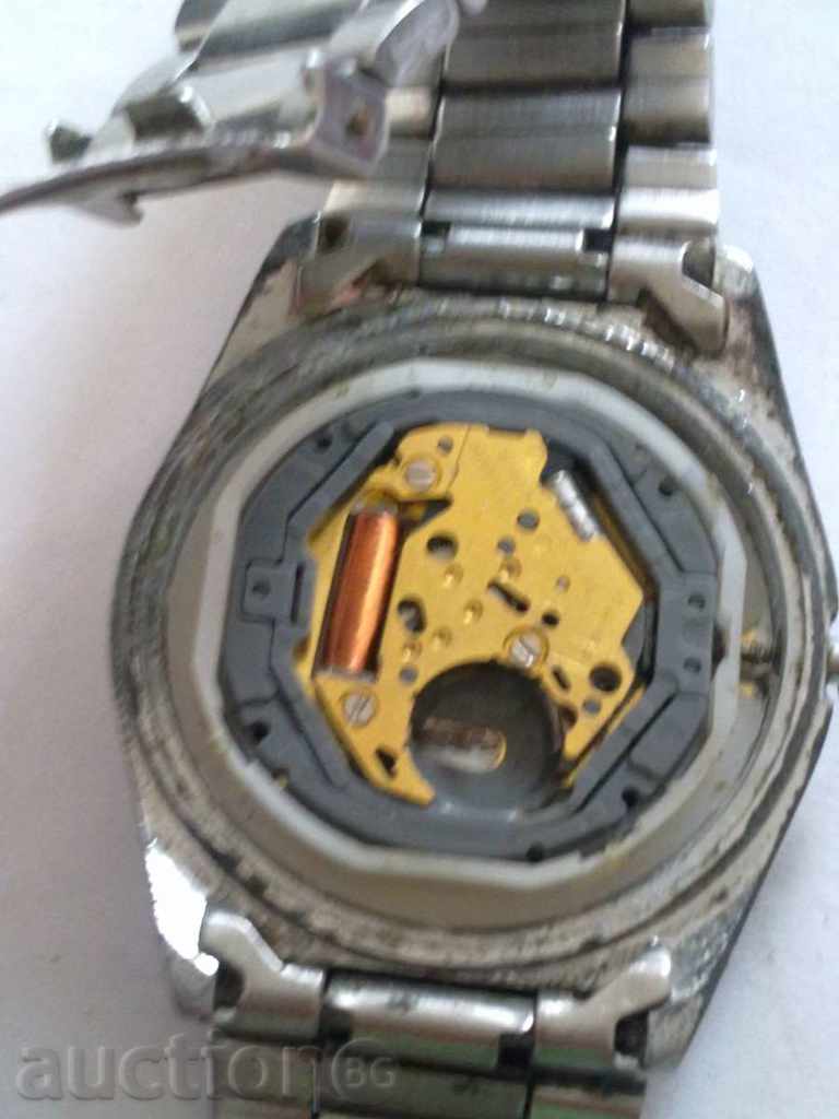 Licitație Ceas Q & Q Licitație Ceas Q & Q