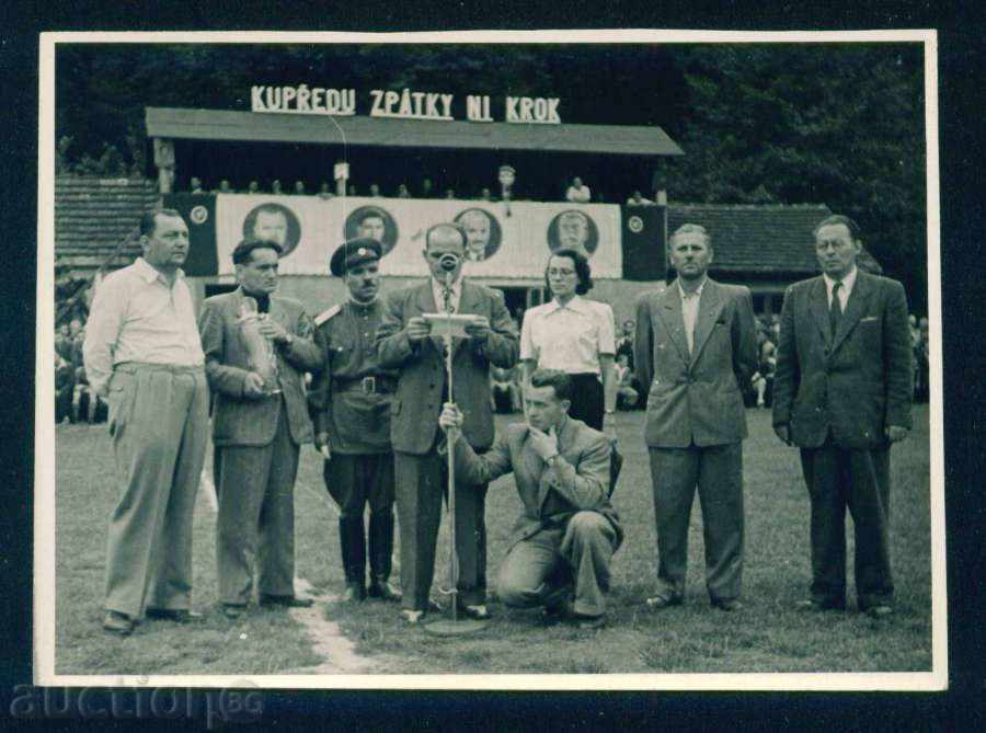 Sport FOOTBALL - CHEHOSLOVAKIA - BULGARIA / A8377 with price 10.00 BGN | € 5.11 Sport FOOTBALL - CHEHOSLOVAKIA - BULGARIA / A8377 with price 10.00 BGN | € 5.11