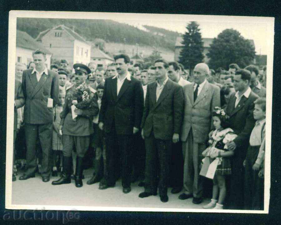 Sports FOOTBALL - CHEHOSLOVAKIA - BULGARIA / A8380 with price 5.00 BGN | € 2.56 Sports FOOTBALL - CHEHOSLOVAKIA - BULGARIA / A8380 with price 5.00 BGN | € 2.56