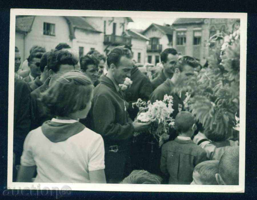 Ποδόσφαιρο - Τσεχοσλοβακία - ΒΟΥΛΓΑΡΙΑ / A8385 με τιμή 5.00 BGN | € 2.56 Ποδόσφαιρο - Τσεχοσλοβακία - ΒΟΥΛΓΑΡΙΑ / A8385 με τιμή 5.00 BGN | € 2.56