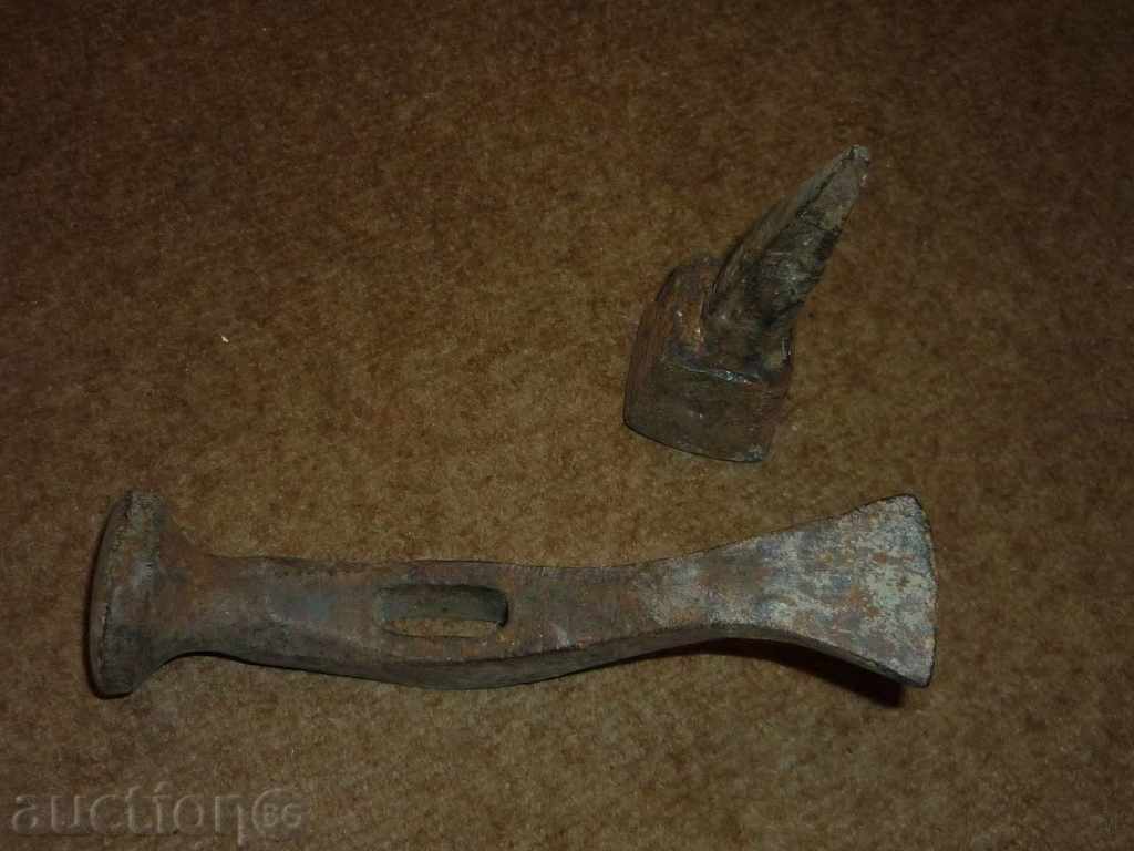 Auction A piece of forged iron Auction A piece of forged iron