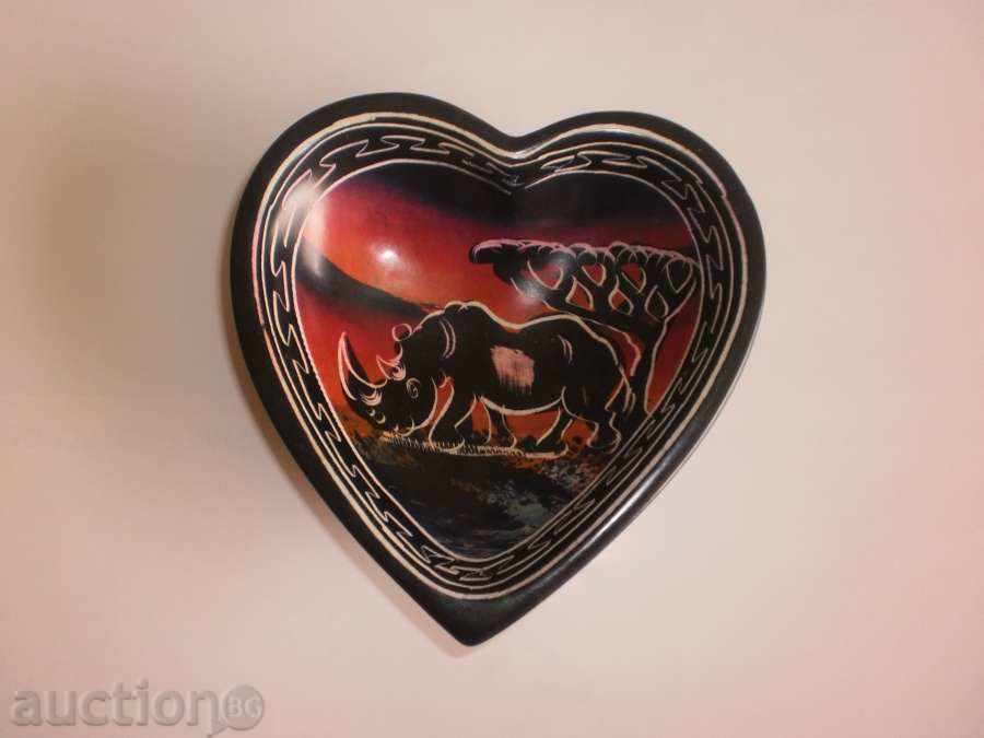 Декоративна купичка -сърце от сапунен камък-BIG 5-носорог -2