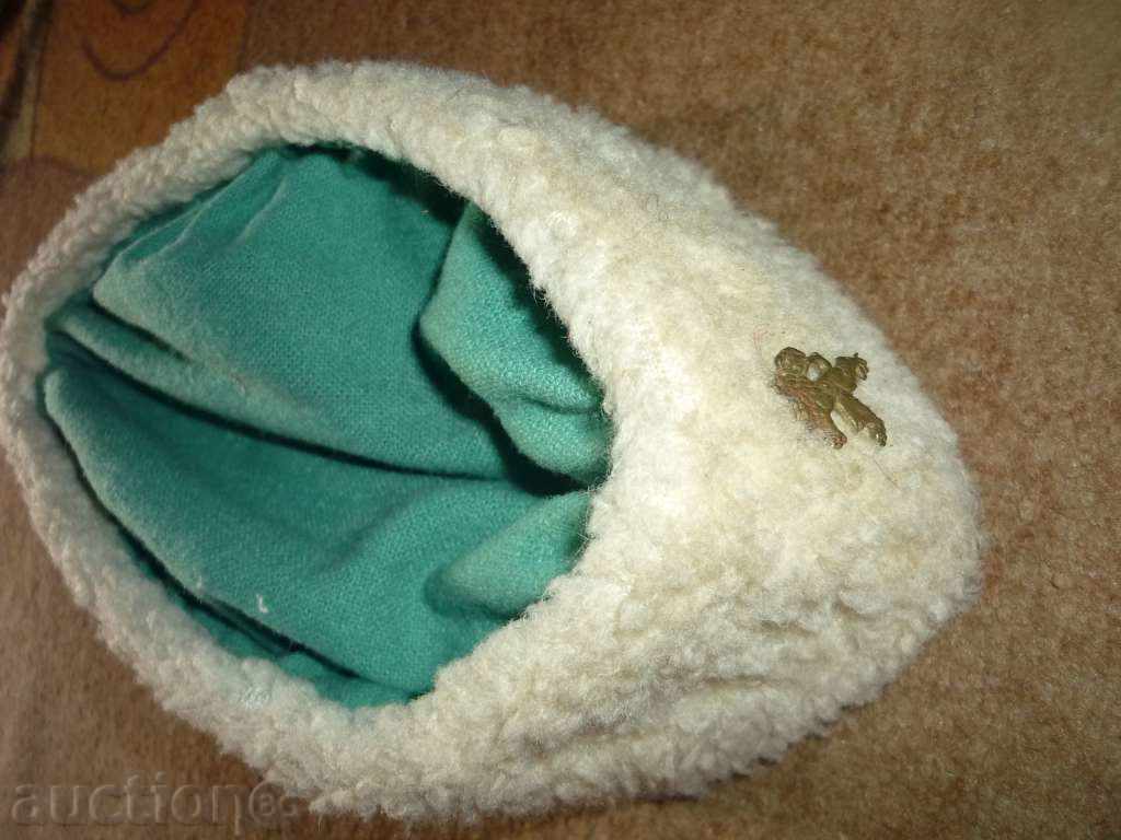 Auction  Socialist Cap of the Little Chavdarche 2