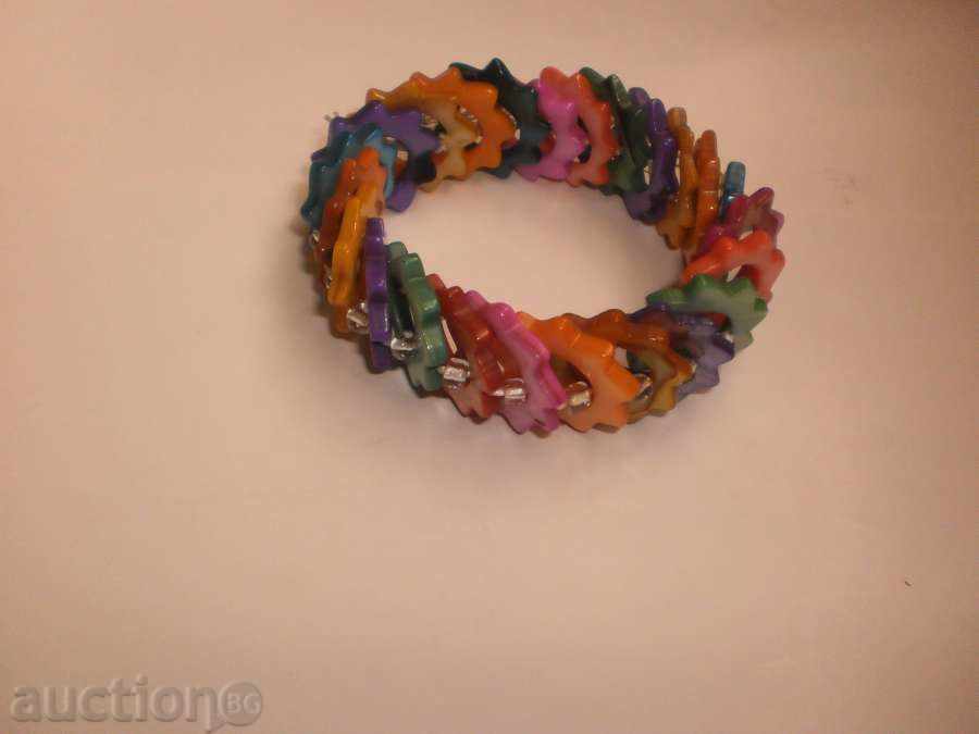 Bracelet made of multicolored mother of pearl with price 10.00 BGN | € 5.11 Bracelet made of multicolored mother of pearl with price 10.00 BGN | € 5.11