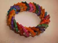 Bracelet made of multicolored mother of pearl