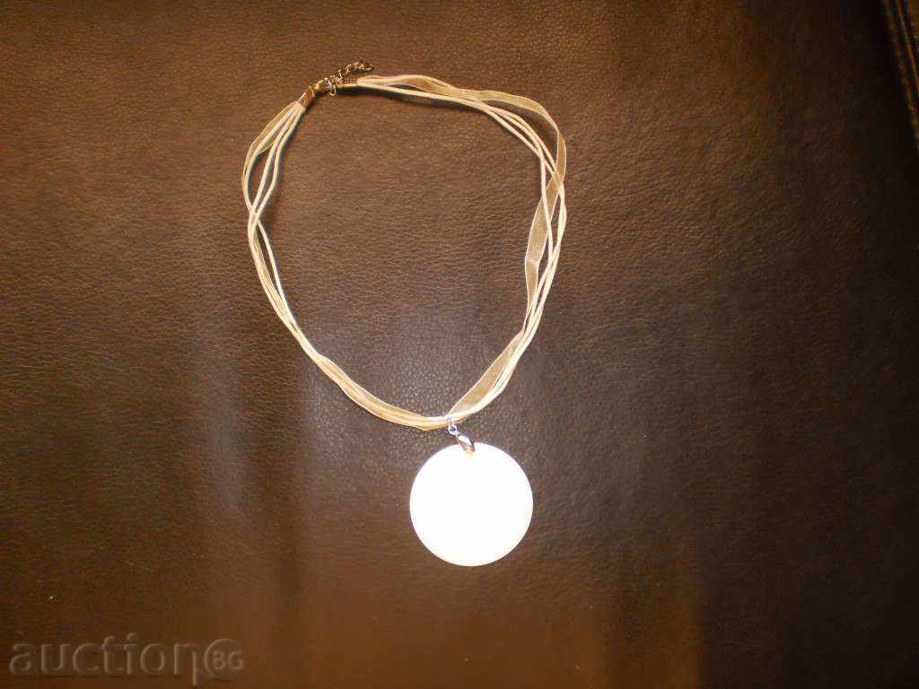 Necklace - pendant mother of pearl organza chain