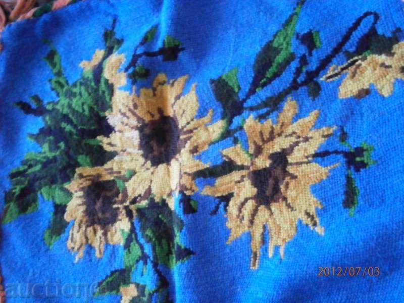 Hand-woven pillowcase - authentic with price 30.00 BGN | € 15.34 Hand-woven pillowcase - authentic with price 30.00 BGN | € 15.34