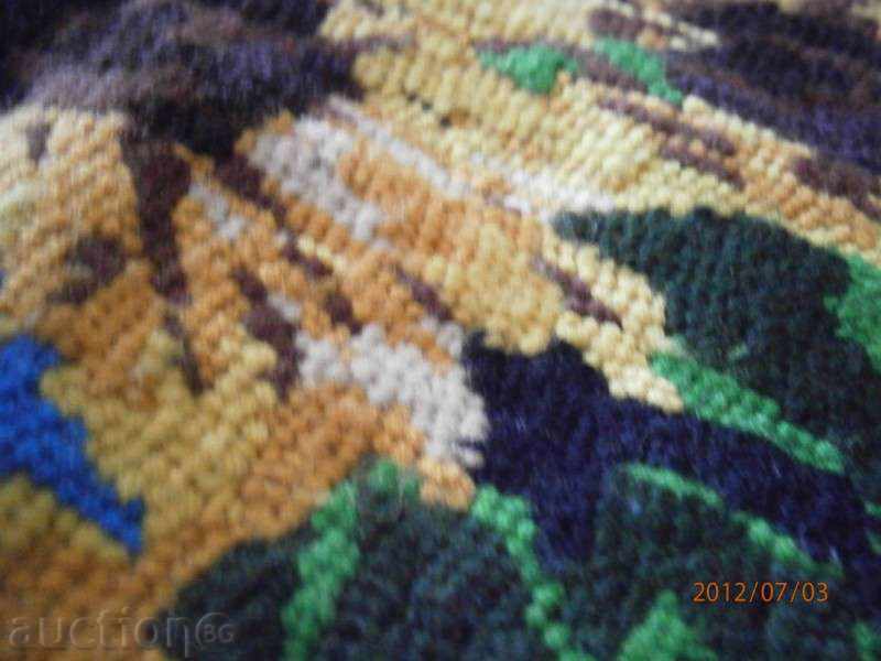 Delivery of Hand-woven pillowcase - authentic Delivery of Hand-woven pillowcase - authentic