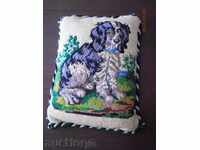 Hand-woven cushion cover for more than 100 years