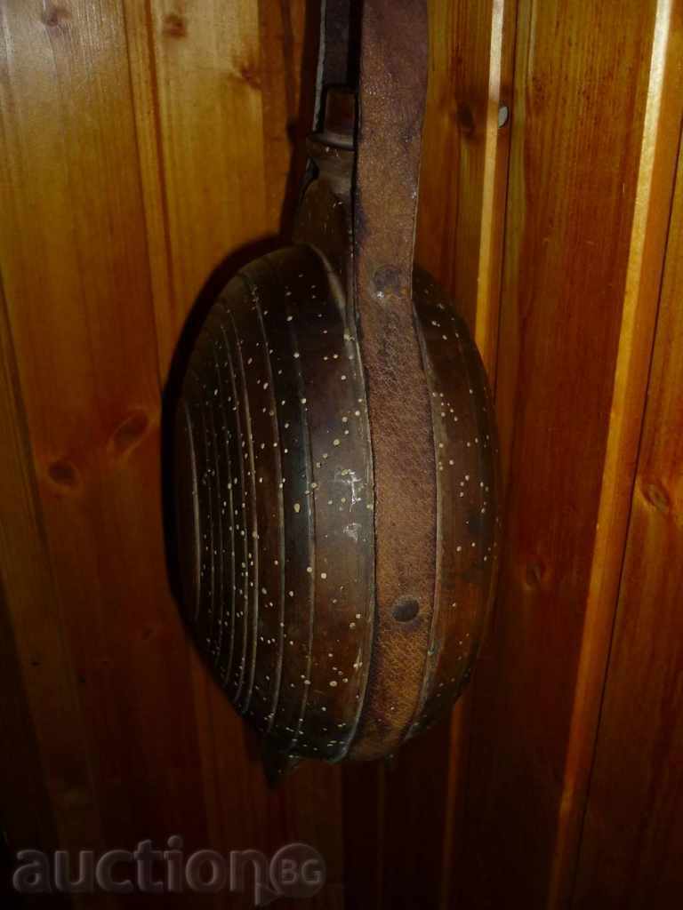 Ancient wooden vase with price 69.00 BGN | € 35.28 Ancient wooden vase with price 69.00 BGN | € 35.28