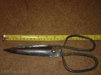 Old forged scissors 3